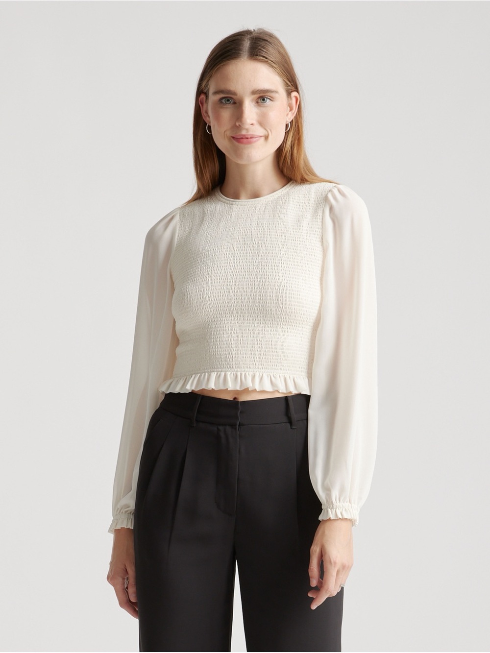 Quince Chiffon Cropped Smocked Blouse in Ivory sz L